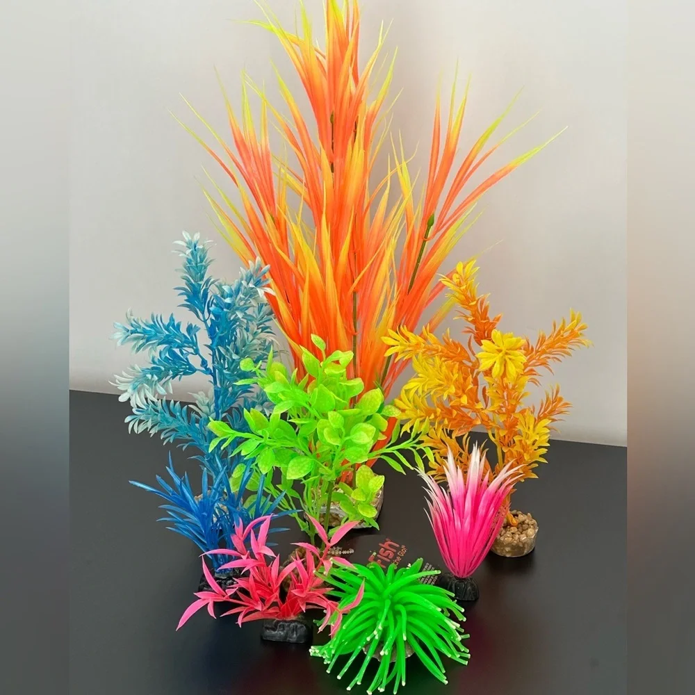 GloFish Aquarium Plant & Assortment Lot of‎ 8